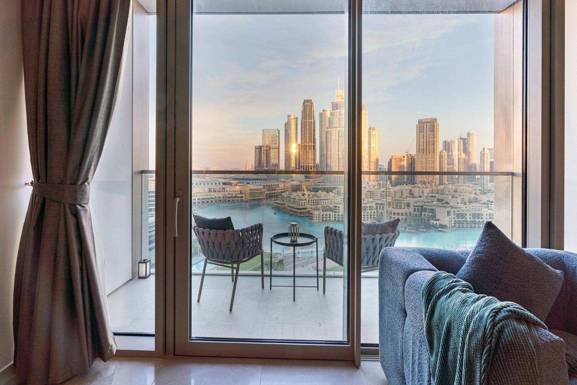 The View Of A Lifetime - Luxury Living With Full Burj Khalifa & Fountain Show - 1702 دبي